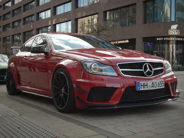 اسكياوال كازينو تطبيق أندرويد/آي أو إس